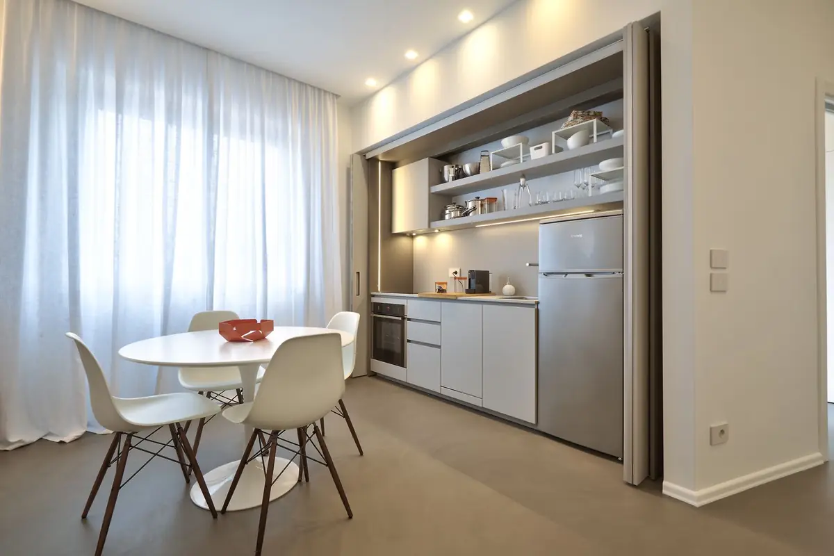 Arancio: the concealed, fully equipped kitchen